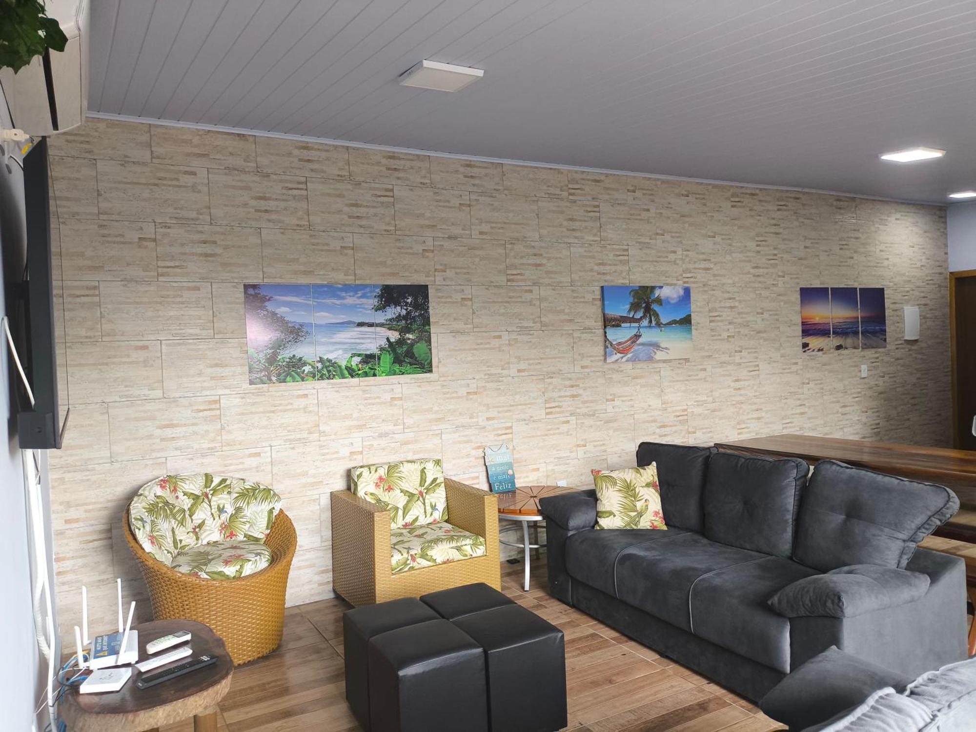 Casa Rustica, Ubatuba, 40 Metros Da Praia, Ar Condicionado, Area De Lazer, Wifi, Tv A Cabo, Equipada Casa de férias *