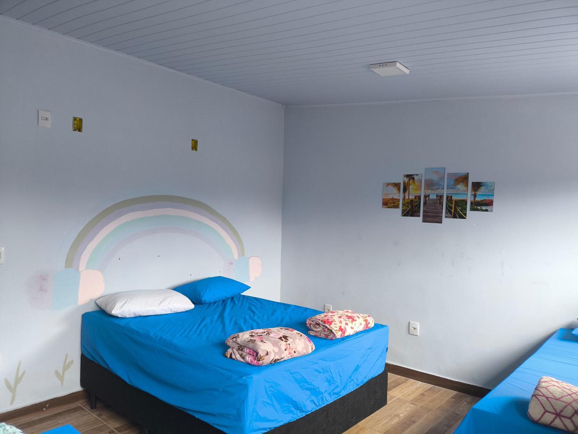 Casa Rustica, Ubatuba, 40 Metros Da Praia, Ar Condicionado, Area De Lazer, Wifi, Tv A Cabo, Equipada Casa de férias *